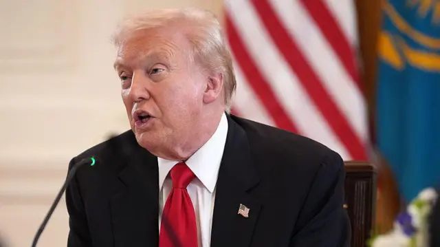 Трамп невдоволений Зеленським, а президент України – планом завершення війни