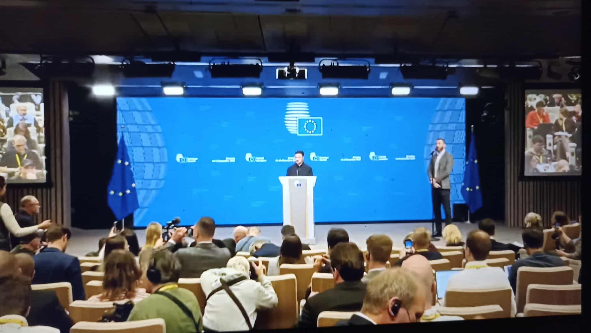 Брюсельські тези Зеленського: дефіцит ракет, зміна Конституції та падіння дроновиробництва