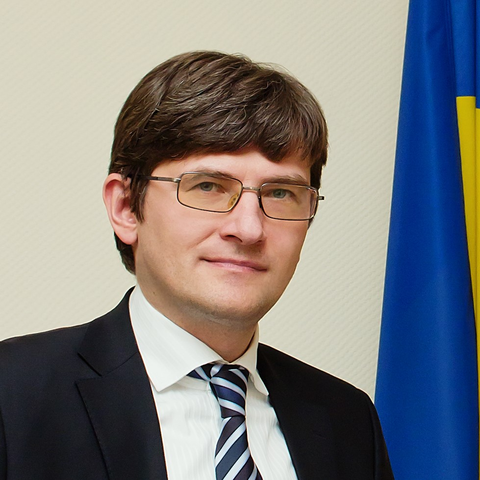 Вибори — можливі. Але без Зеленського! Доцільність проти права