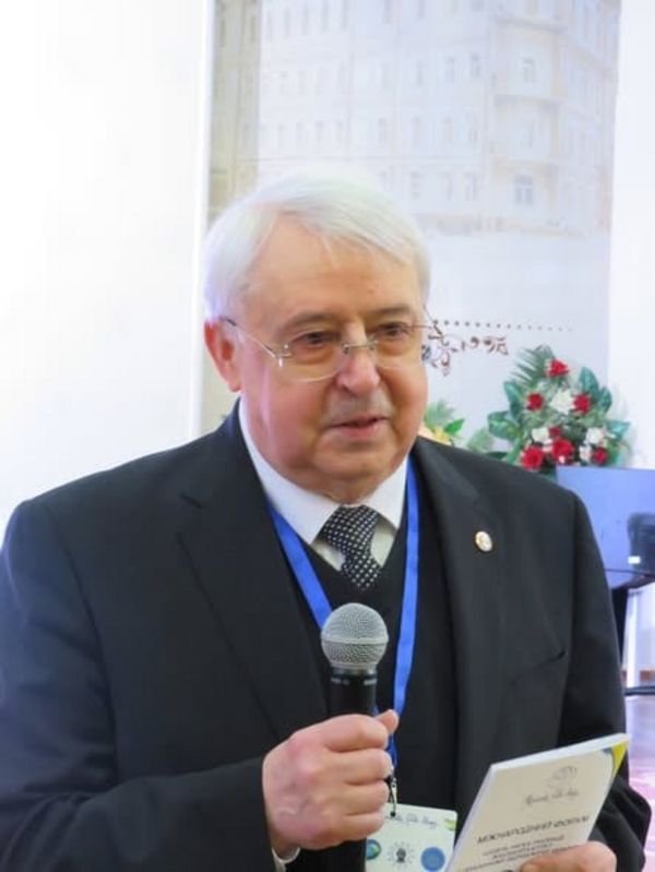 Співголова форуму, ректор Університету імені Михайла Драгоманова  Віктор Андрущенко.