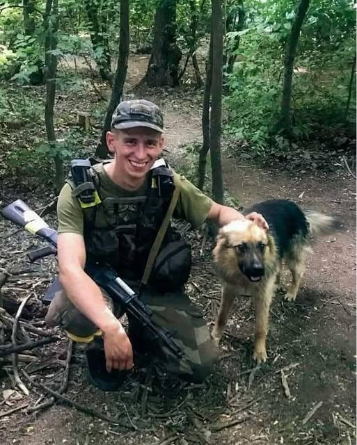 Актор-захисник Андрій Синишин.