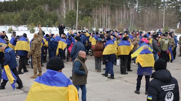 Другий день обміну: з неволі визволили 302 українців, фото