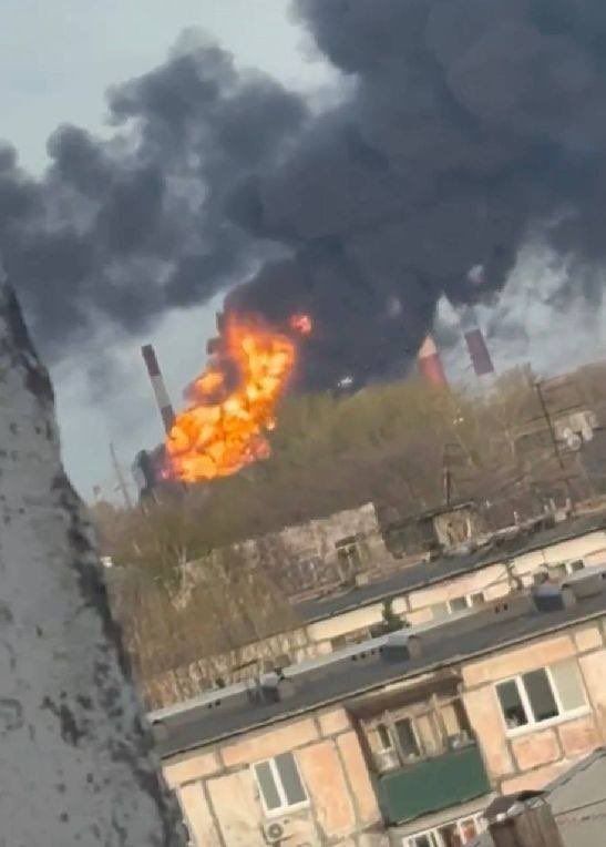 Дрони атакували НПЗ у Новокуйбишевську та Сизрані