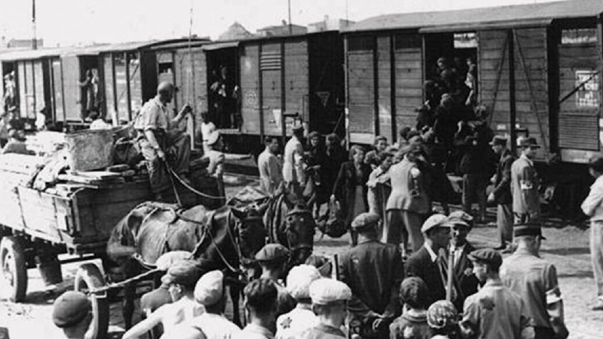 82-і роковини сталінської депортації: сьогодні День пам’яті жертв геноциду кримськотатарського народу, фото