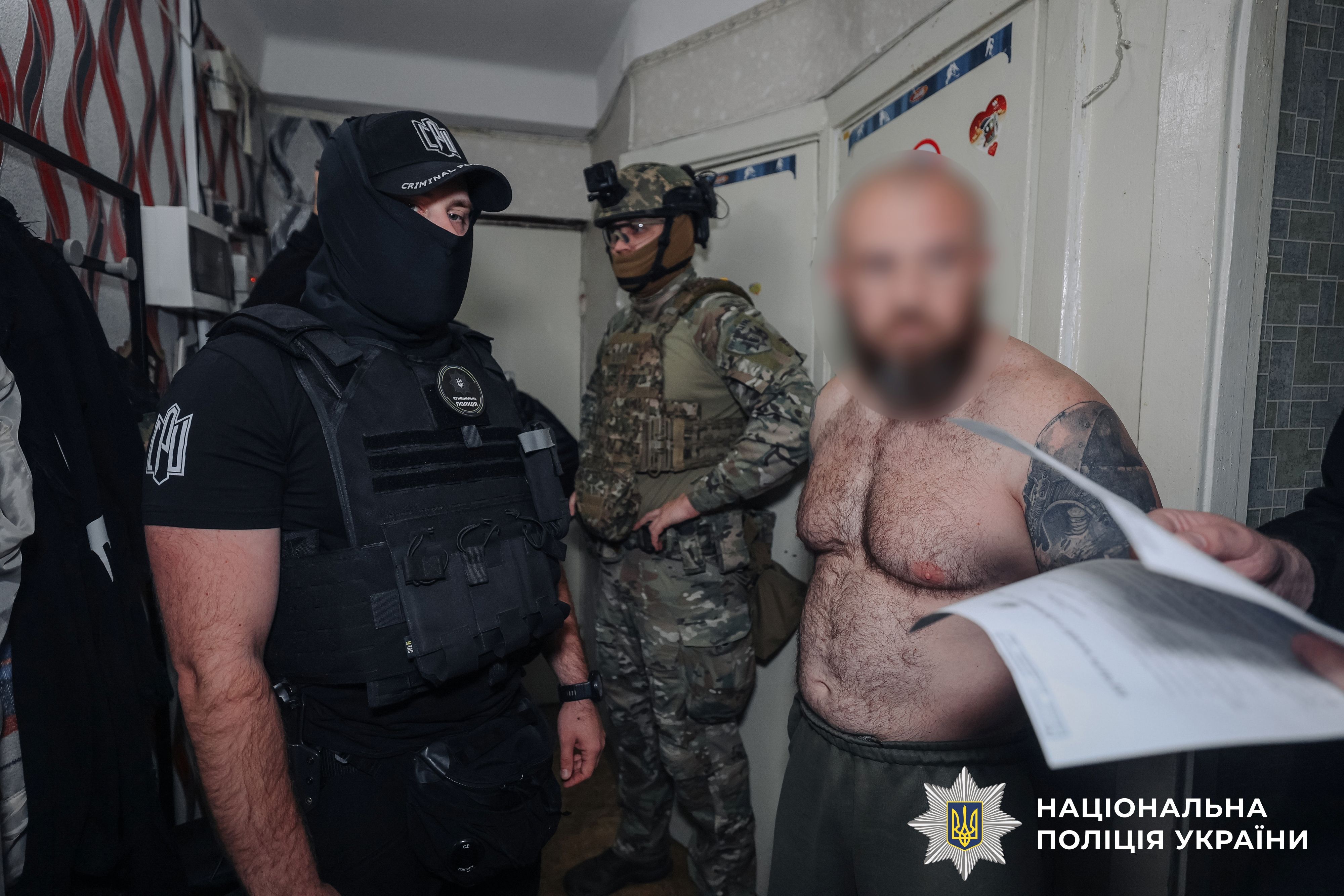 Вбивство готував киянин, колишній військовослужбовець з бойовим досвідом та навичками розвідувальної діяльності.