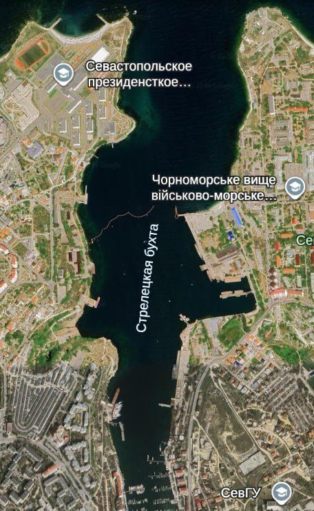 У Севастополі пожежа, пошкоджено два мости на в’їздах Джерело: https://censor.net/ua/n4007799