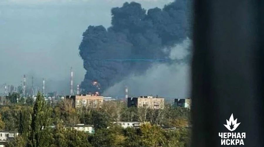 До підприємства "Газпром нафтохім Салават дрони ССО подолали близько 1500 кілометрів.