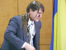 Лайно від Віконта призначалося для «губернатора»?