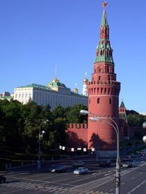 Москва сльозам не вірить