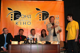 Чому вдовам Осики і Бикова немає пенсії,
