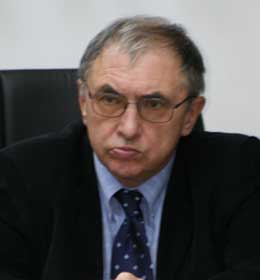 Олег Кришталь: Контрольний пакет знань треба мати в усіх основних галузях науки