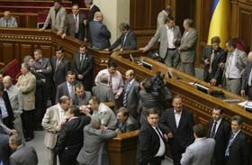Конвульсії перед винесенням трупа?