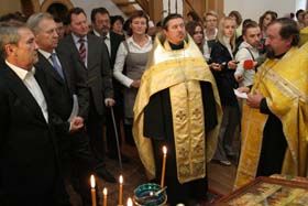 Храм із руїн
