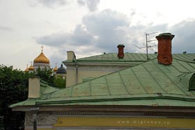 Вгору не полетиш