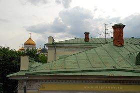 Вгору не полетиш