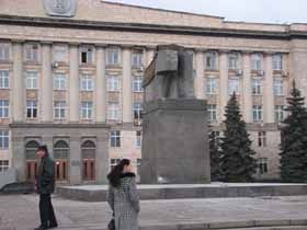 «Клеять» Леніна
