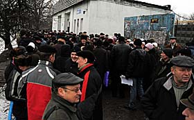Життя на півсотні в місяць