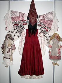 Вишиванка скаже, де ти народився
