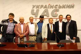 Модний креатив на тему Євро–2012