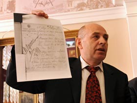 У розвідників знайшовся Петлюра