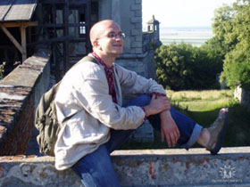 «Як побачиш наркомана — бий його, як таракана!..»