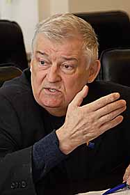 Про тарифи і про те, як «на пошті можна непогано заробляти»