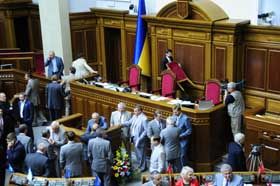 Театр абсурду без керма й вітрил