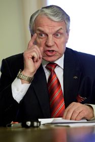 «Кремль, як і в 30–ті роки, готовий душити потяг українців до самостійності»