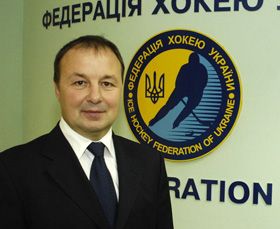 Регіонам — чемпіонат, збірній — керманича