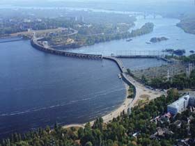 На свято — «Мостом до тещі і свекрухи»