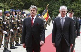 Вишиванка для Пісяючого хлопчика