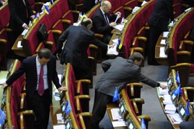 Три «горішки» для виборів