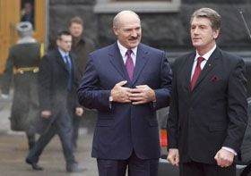 «Бацьківська» підтримка