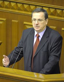 Усім вийти з тіні!