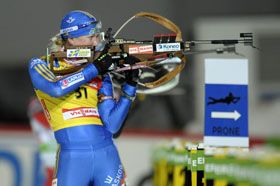 Удома й сніг допомагає