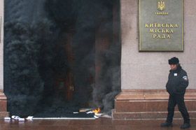 Не береш лопату — отримай «гранату»!