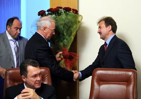 Влада і народ: кохаймося!