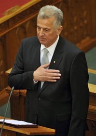 Роль фехтування в політиці