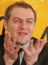 Євген Захаров: Україна перетворюється на поліцейську державу