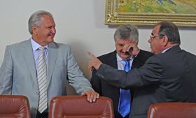Шкарпетки — тільки міністрам!