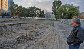 Хижа сокира в руках чужої влади
