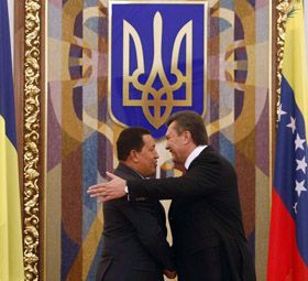 Скажи мені, хто твій дрУГО...