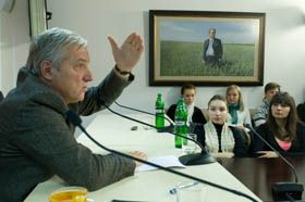 Без коріння не буде крони