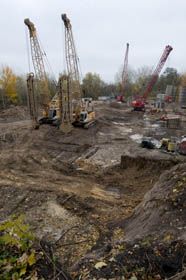 «Прилетить Янукович в голубім вертольоті»