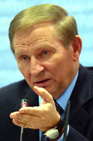«Я ще занадто живий, щоб мене отак увіковічували...»