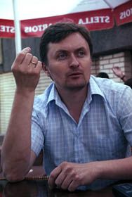 Навздогін за щастям, яке, можливо, було поруч