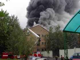 Червоний півень на Шулявці