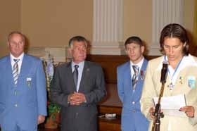По справедливості?