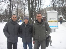 Справа  наліво — Дмитро Нечипоренко, Володимир Рошко та Микола Шинко.