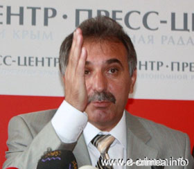 Бий своїх для... Заходу?
